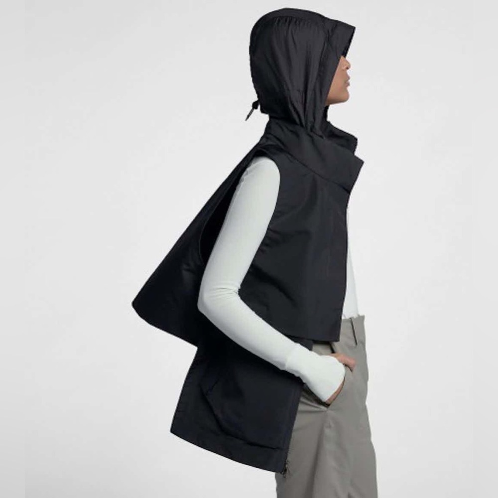 NWOT Black technical hooded vest - Errolson Hugh × Nike ACG